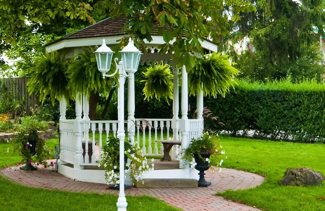 Chestnut Inn-1